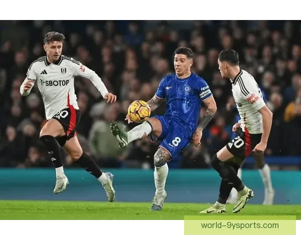 伊普斯维奇足球俱乐部宣布新赛季阵容调整并引进三名新援