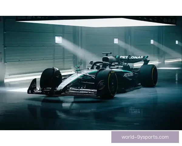 F1赛季激战升级 车队与车手角逐激烈 技术创新与战略博弈成焦点