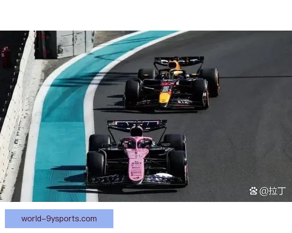 F1赛季最新动态速报：车队策略与车手表现全面解析