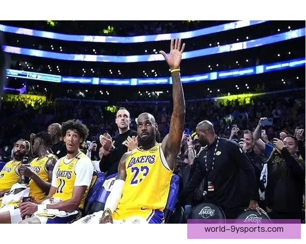 湖人迎关键赛季调整 詹姆斯带队冲击总冠军目标